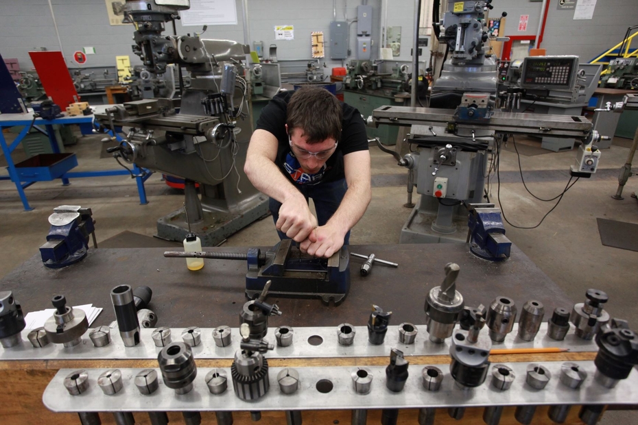 mechanical technician apprentice